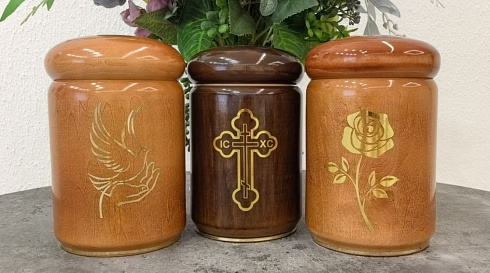 Урна биоразлагаемая деревянная "Бочонок с декором"