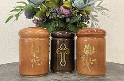 Урна биоразлагаемая деревянная "Бочонок с декором"
